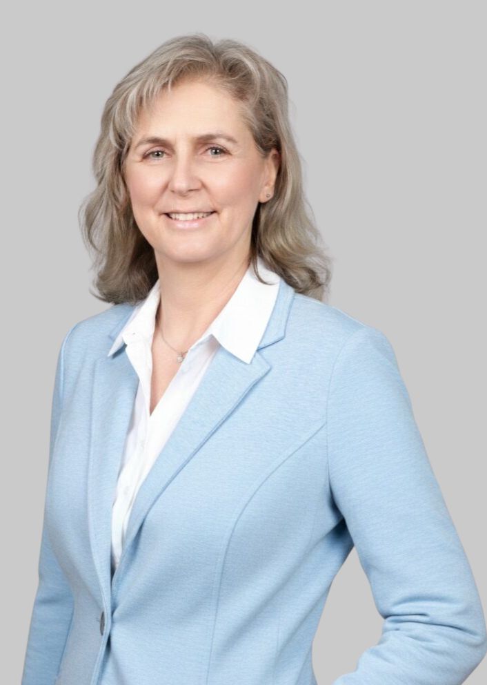 Tina Dresia